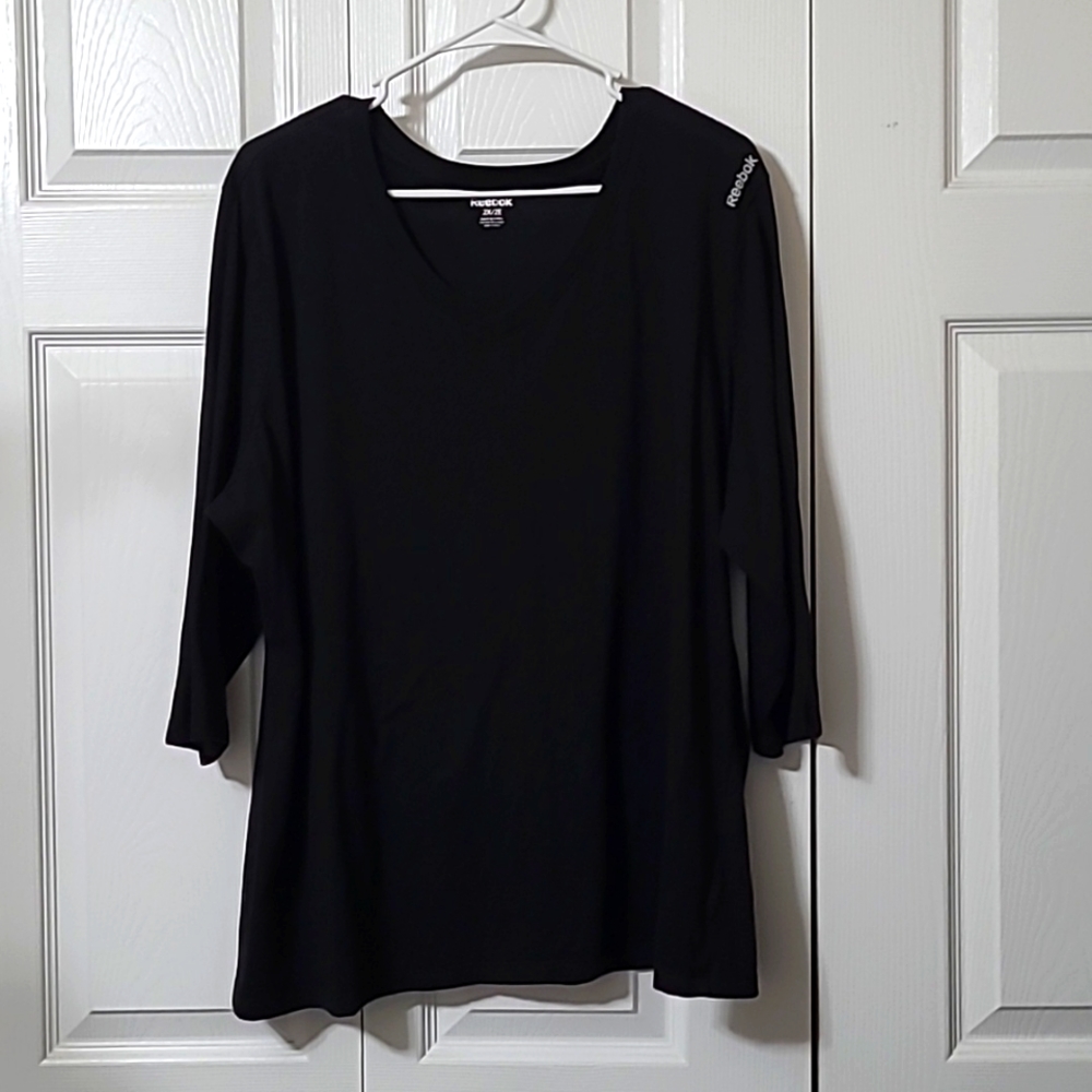 Black 3/4 Length Sleeve T-Shirt, Size 2X, Excellent Like New Condition